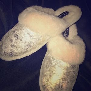 Clark’s memory foam bed room shoes